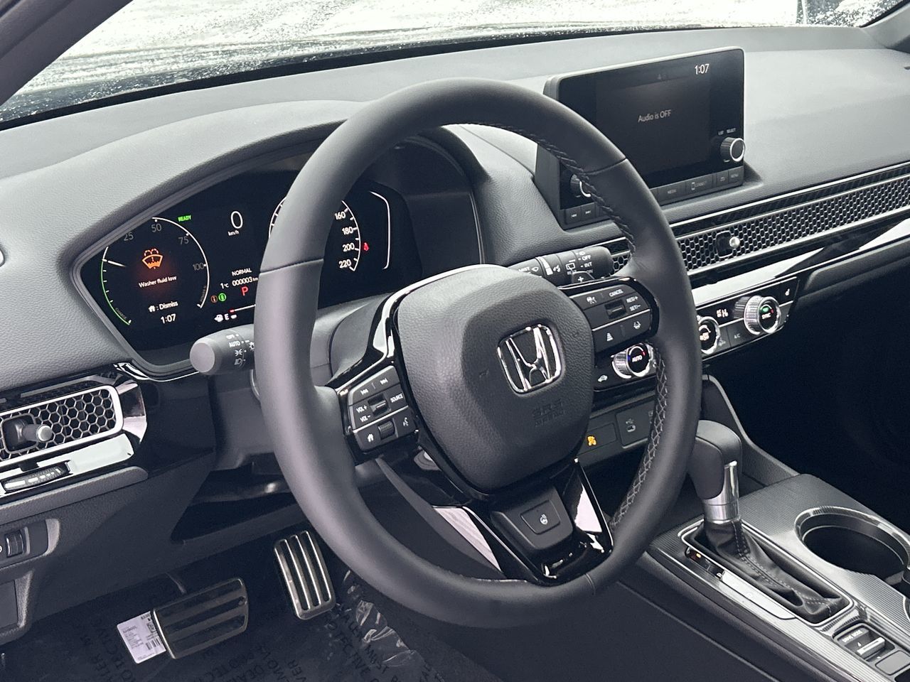 2025 Honda CIVIC HYBRID Hatchback in Oakville, Ontario