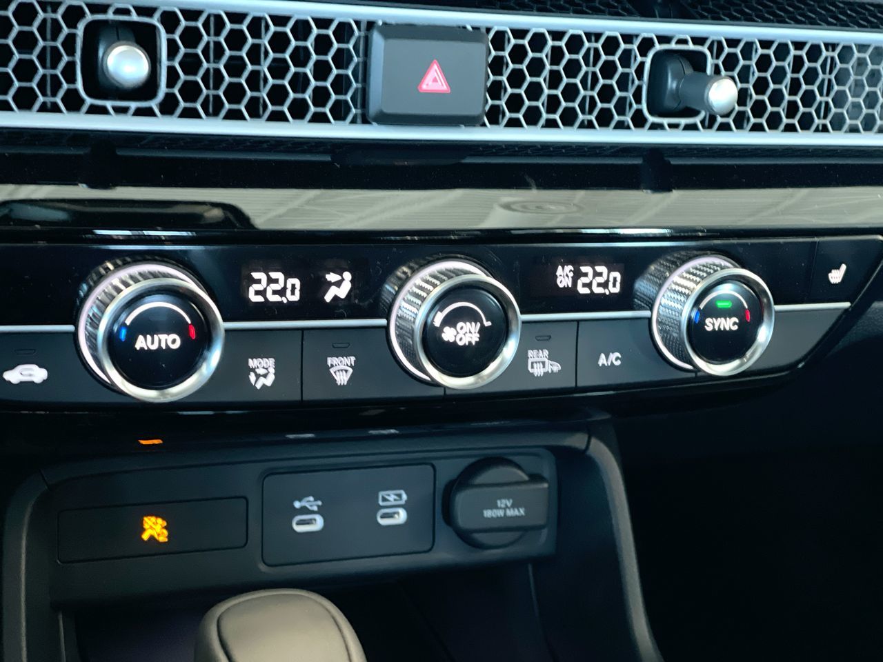 2026 Honda Civic Hybrid Hatchback in Oakville, Ontario