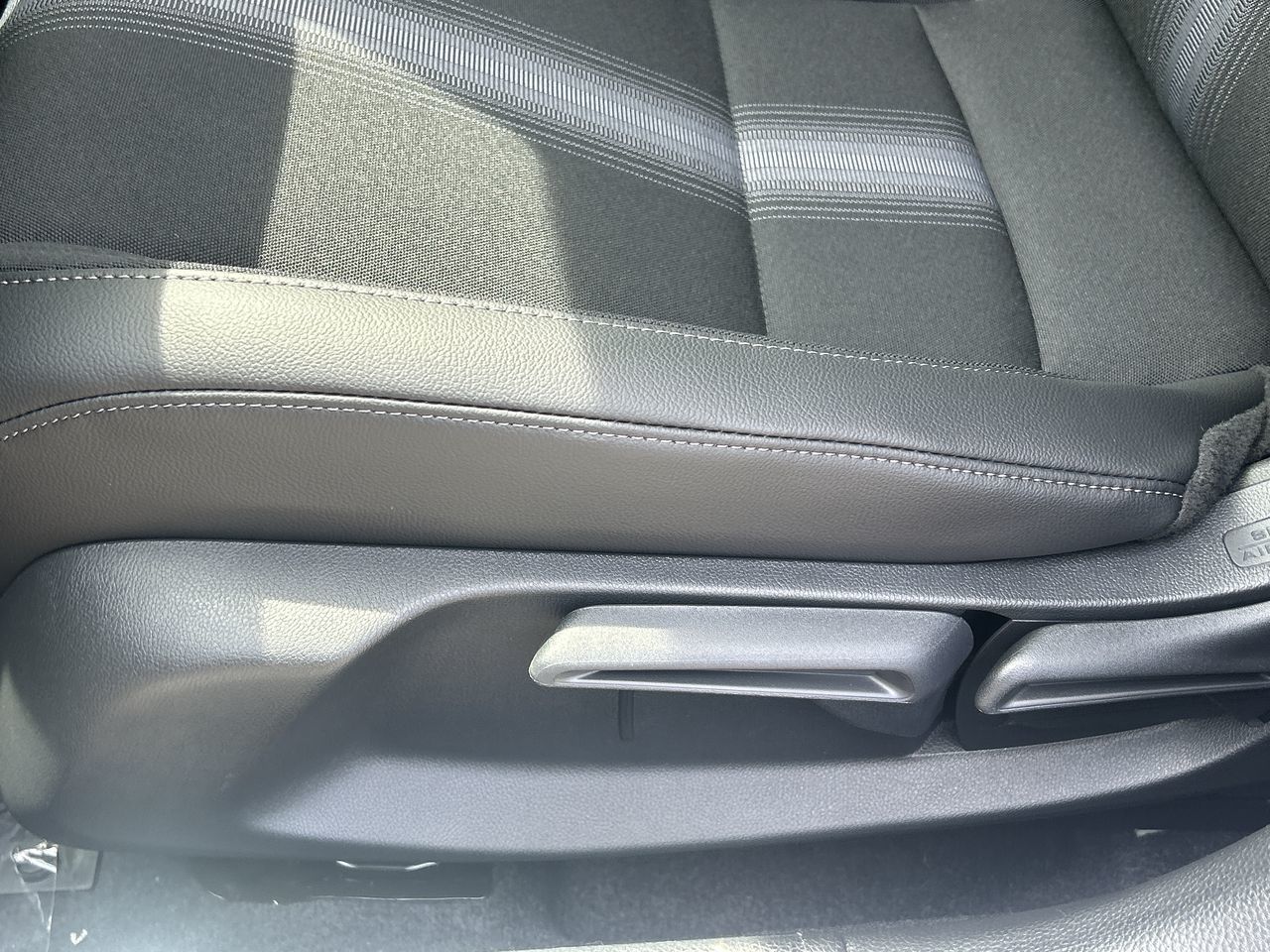 2026 Honda Civic Hybrid in Oakville, Ontario
