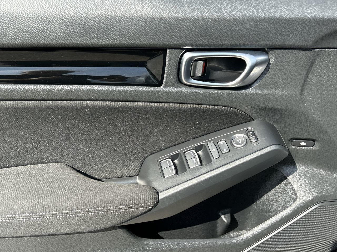 2023 Honda Civic in Oakville, Ontario