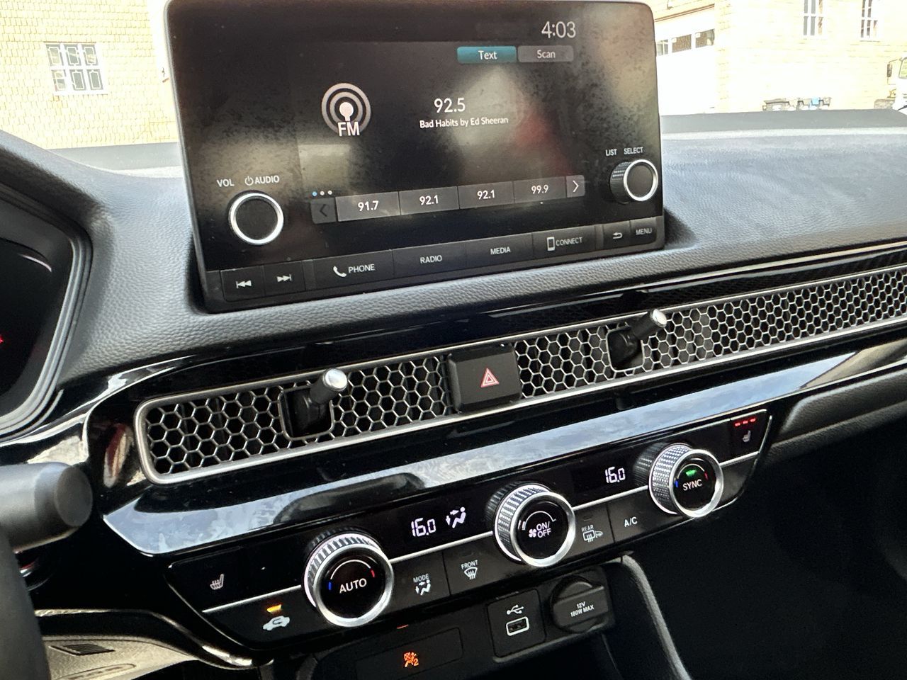 2023 Honda Civic in Oakville, Ontario