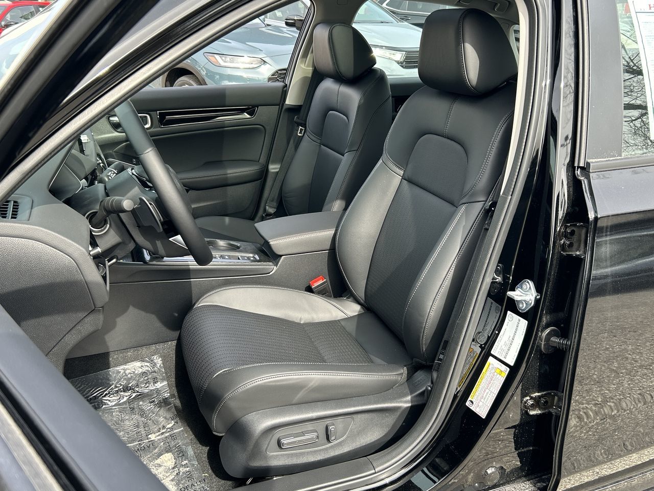 2024 Honda Civic in Oakville, Ontario