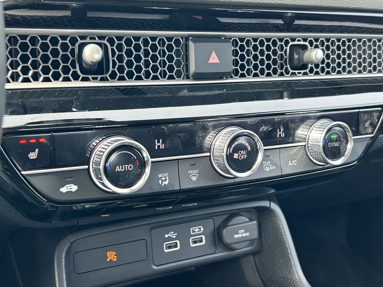 2024 Honda Civic in Oakville, Ontario