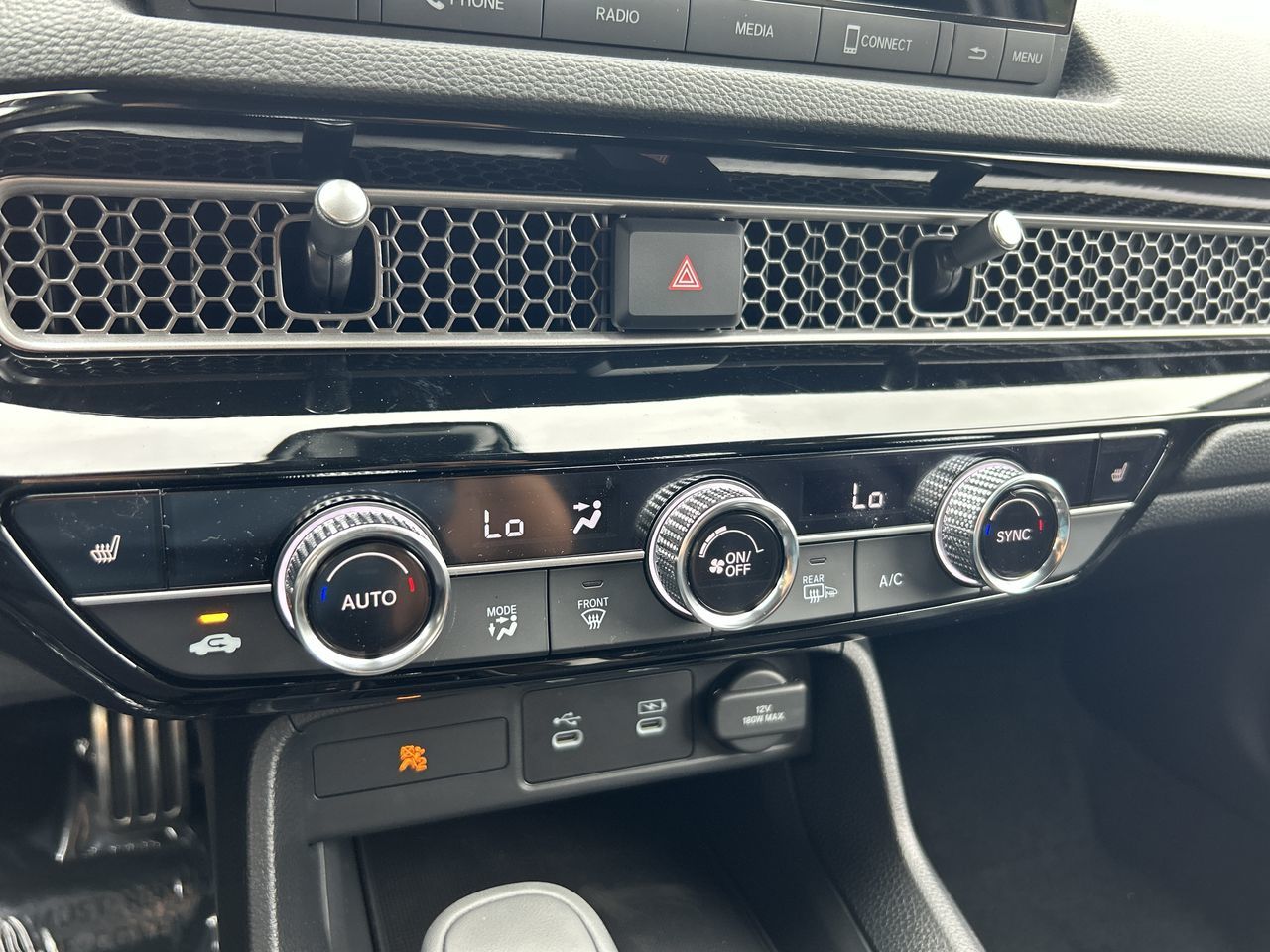 2025 Honda Civic in Oakville, Ontario