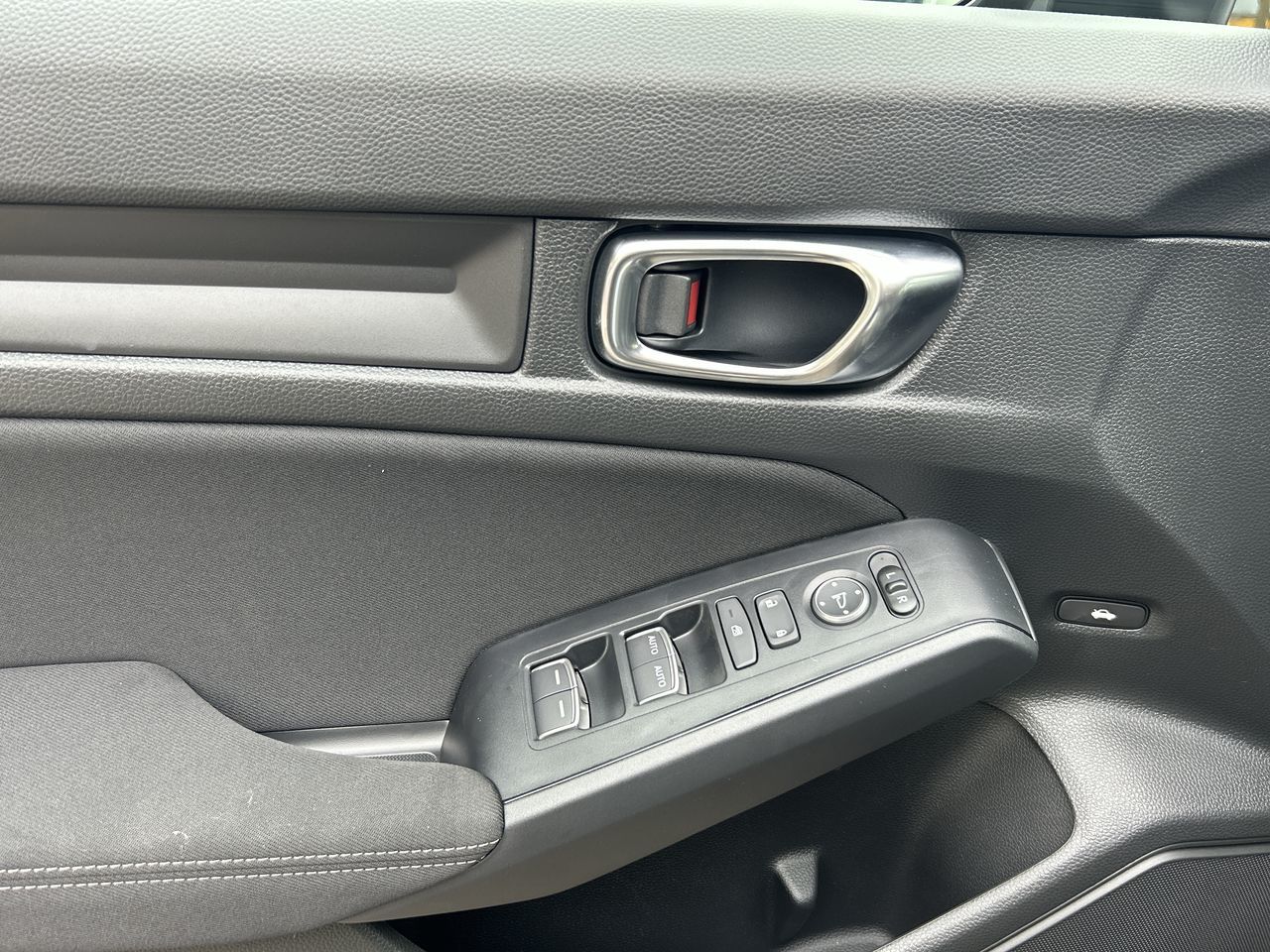 2025 Honda Civic in Oakville, Ontario