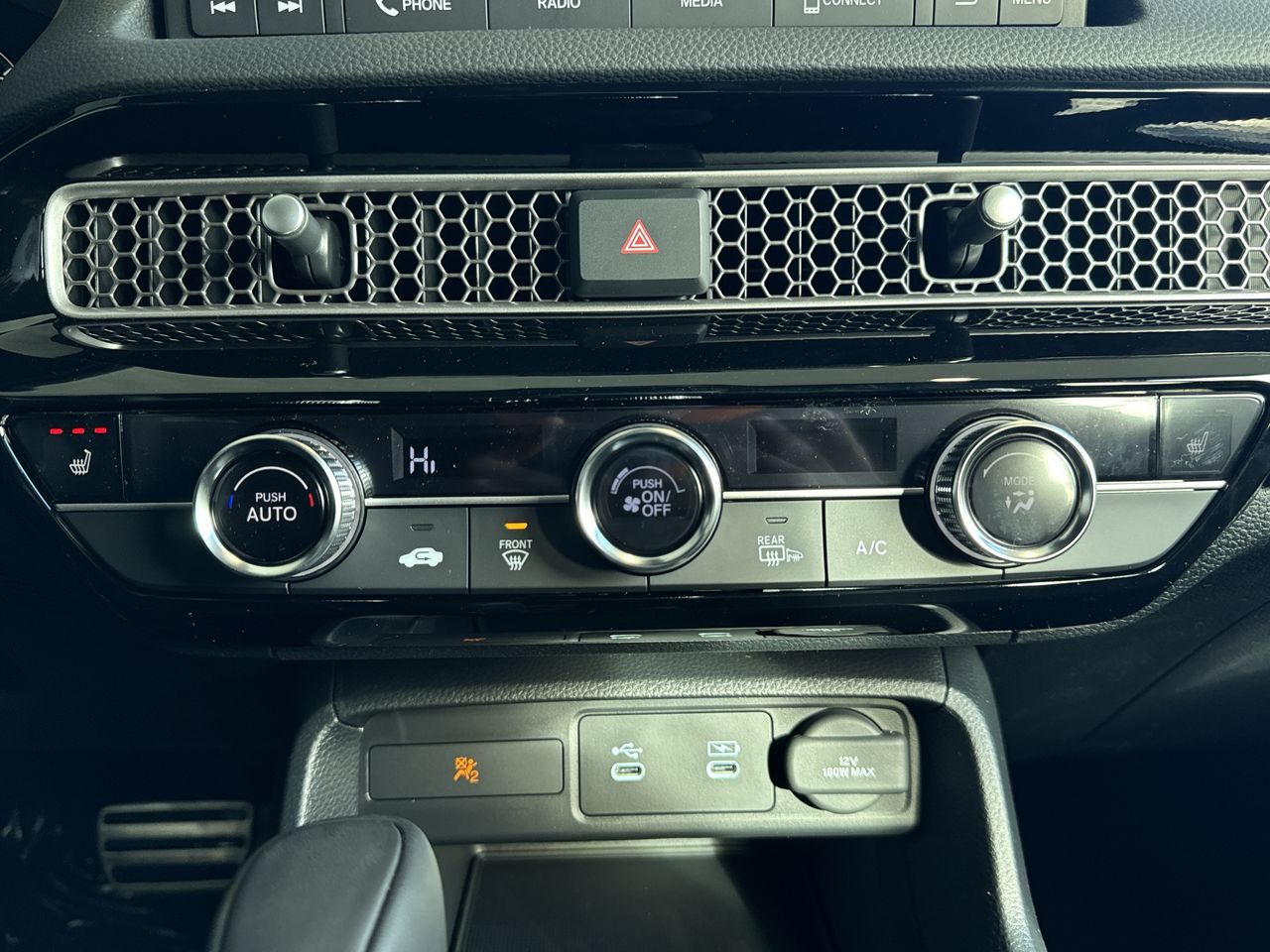 2025 Honda Civic Hatchback in Oakville, Ontario