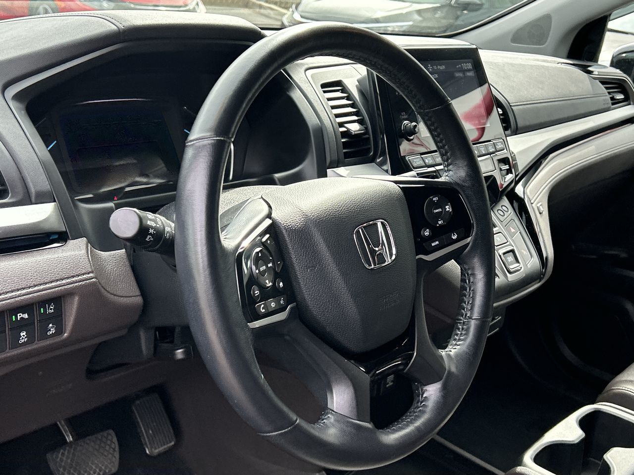 2020 Honda Odyssey in Oakville, Ontario
