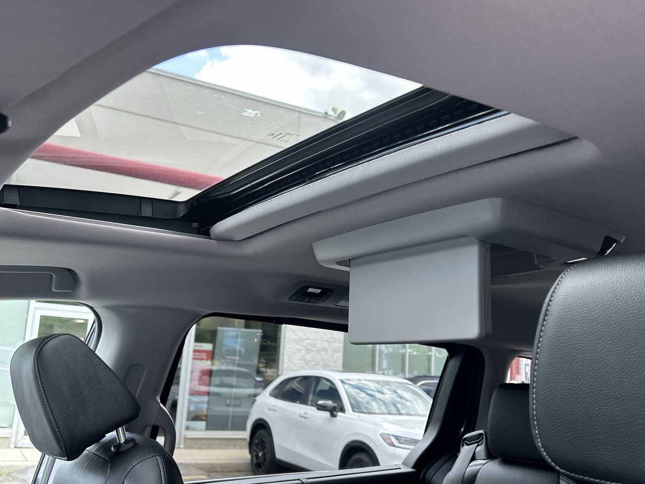 2023 Honda Odyssey in Oakville, Ontario