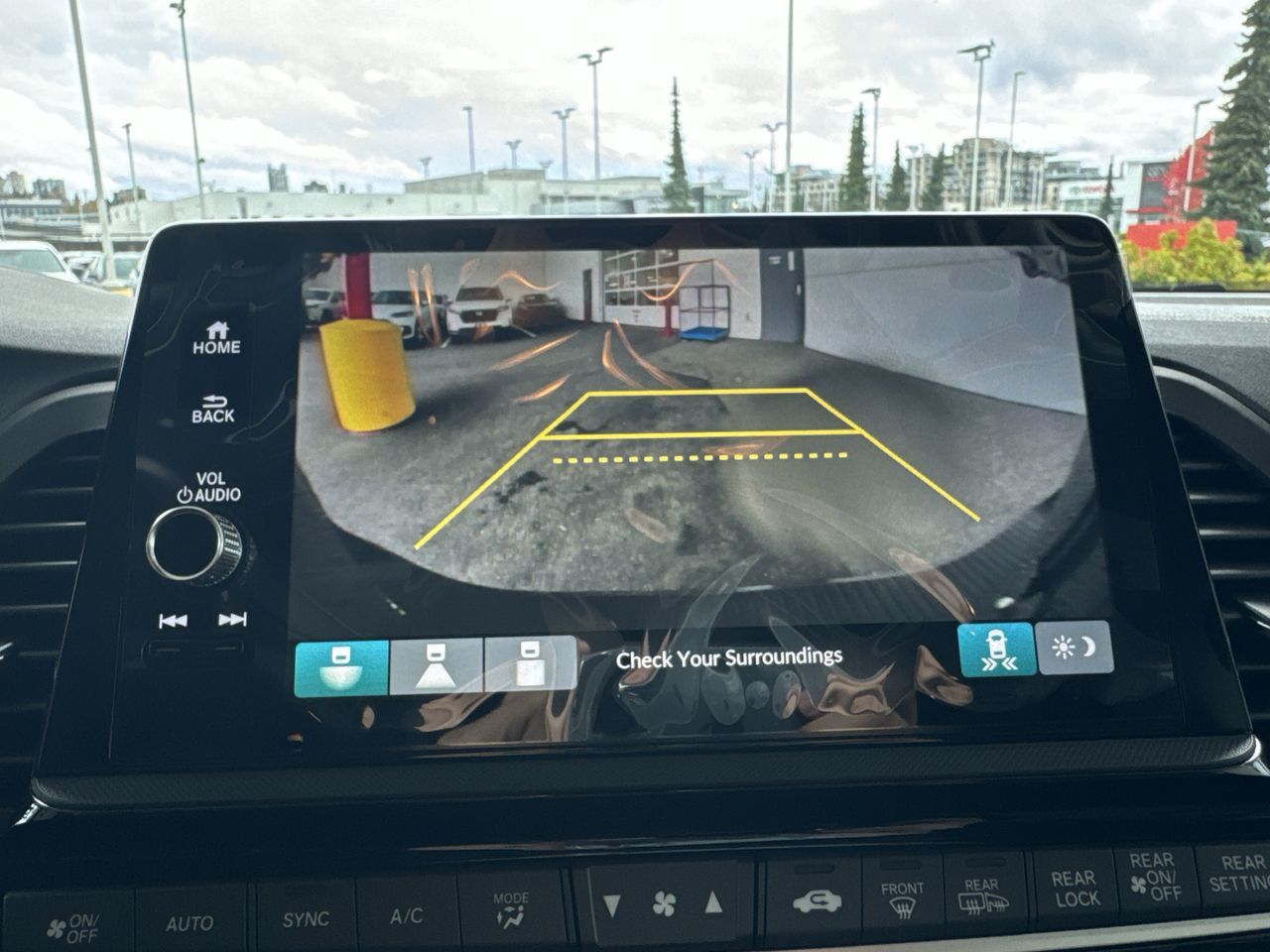 2025 Honda Odyssey in Oakville, Ontario