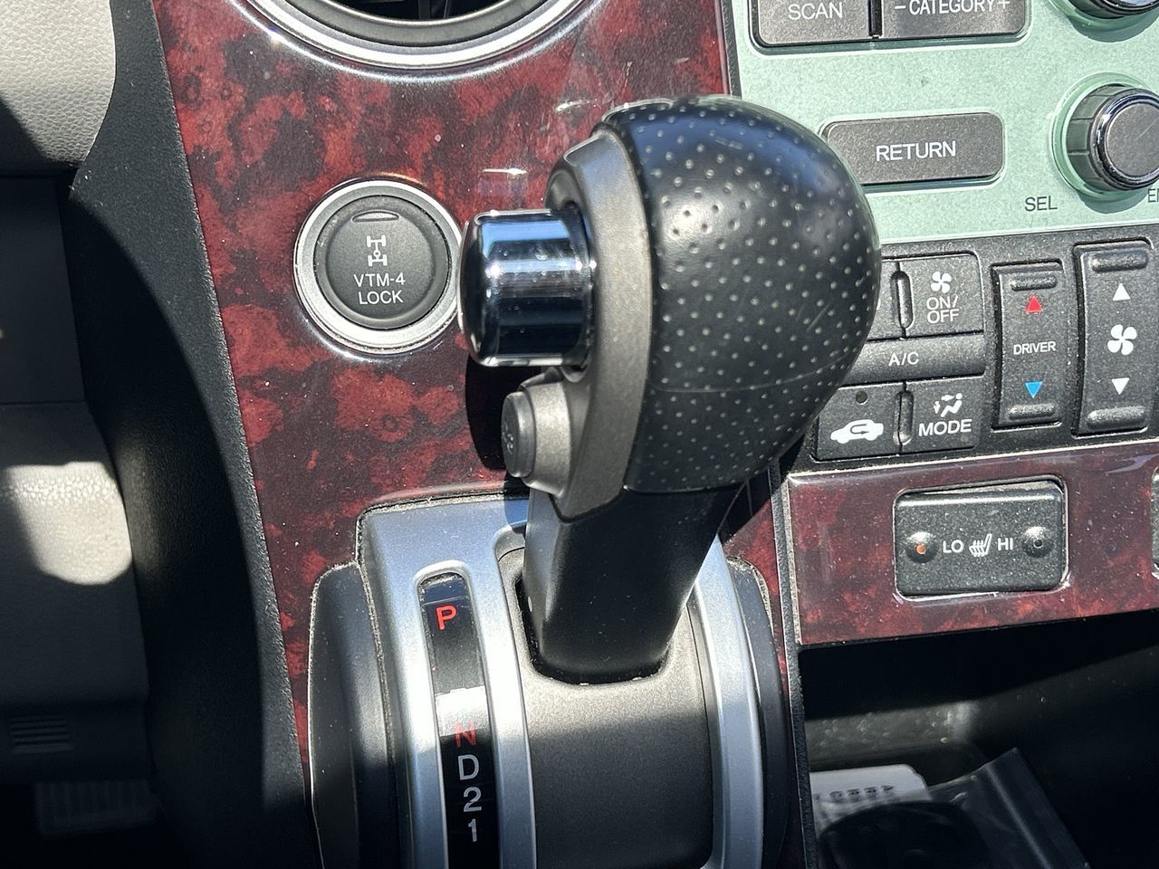 2010 Honda Pilot in Oakville, Ontario