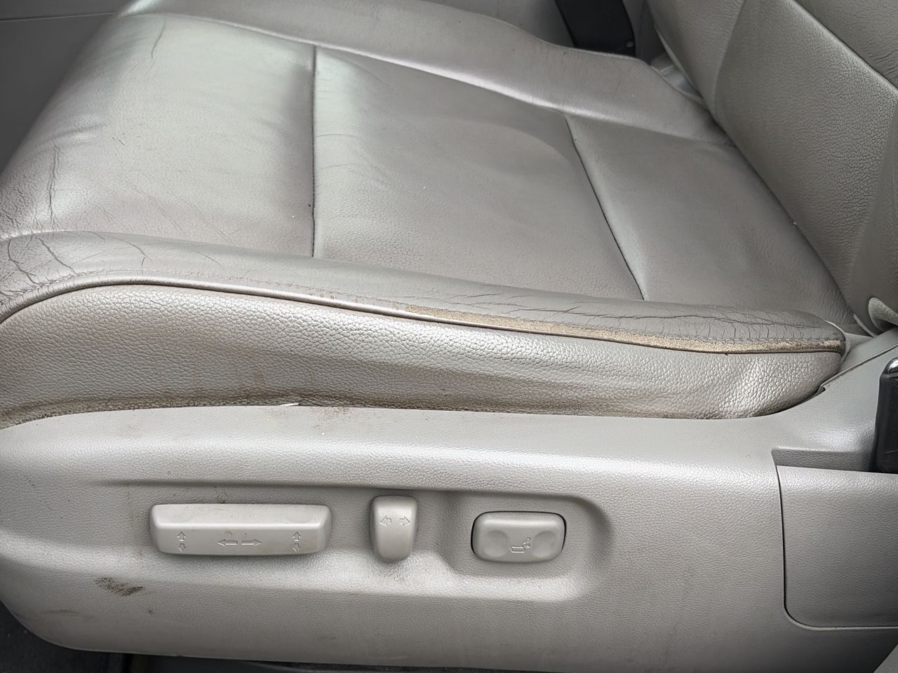 2014 Honda Pilot in Oakville, Ontario