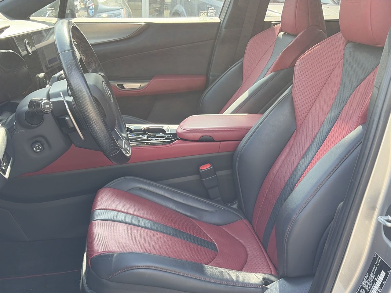 Lexus NX  2022 à Oakville, Ontario