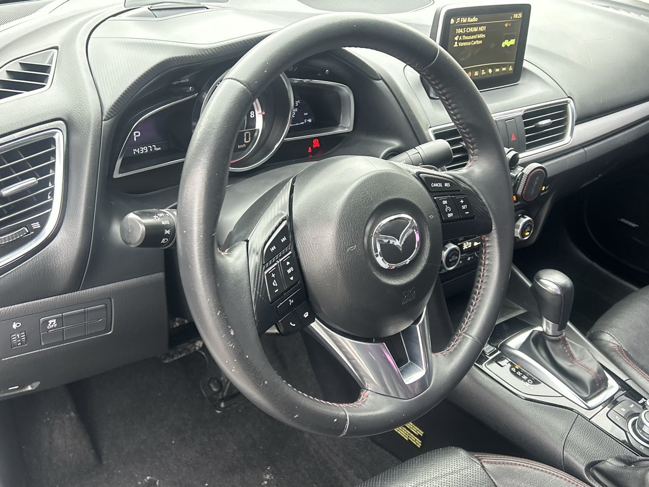 Mazda 3  2016 à Oakville, Ontario