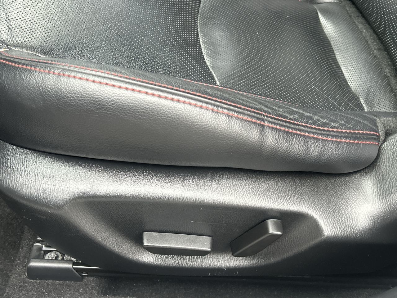 Mazda 3  2016 à Oakville, Ontario