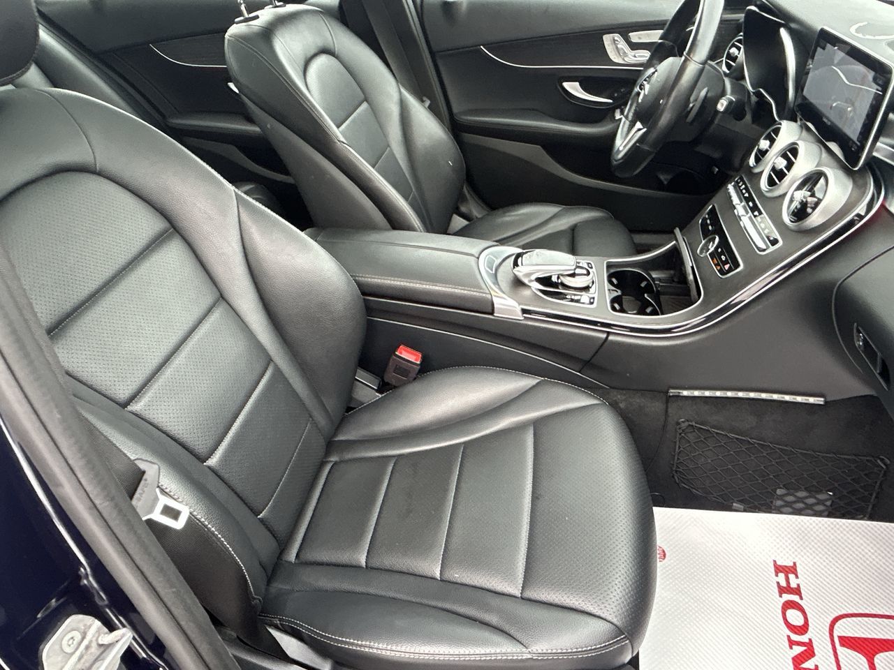 2021 Mercedes-Benz C300