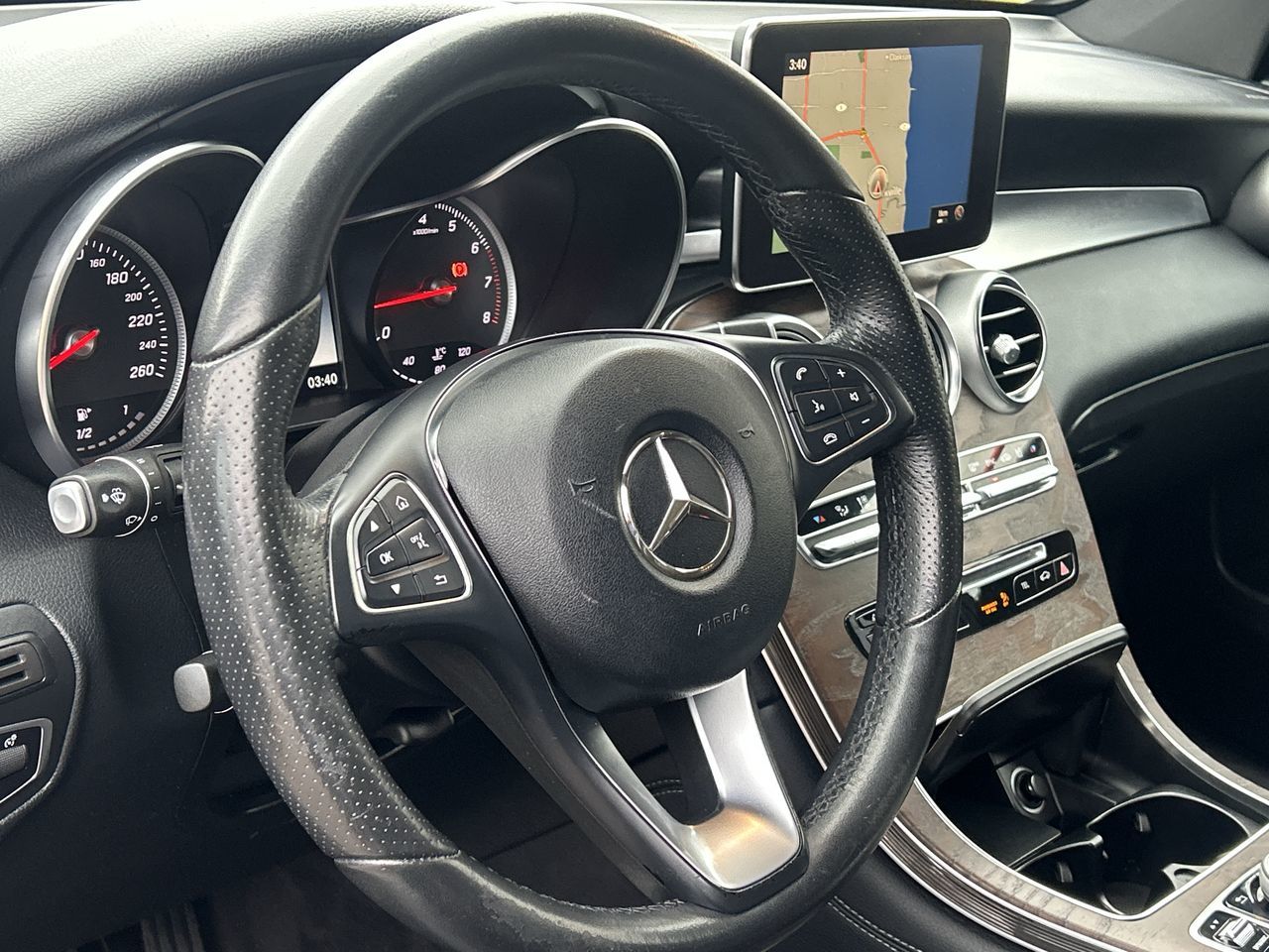 2018 Mercedes-Benz GLC300
