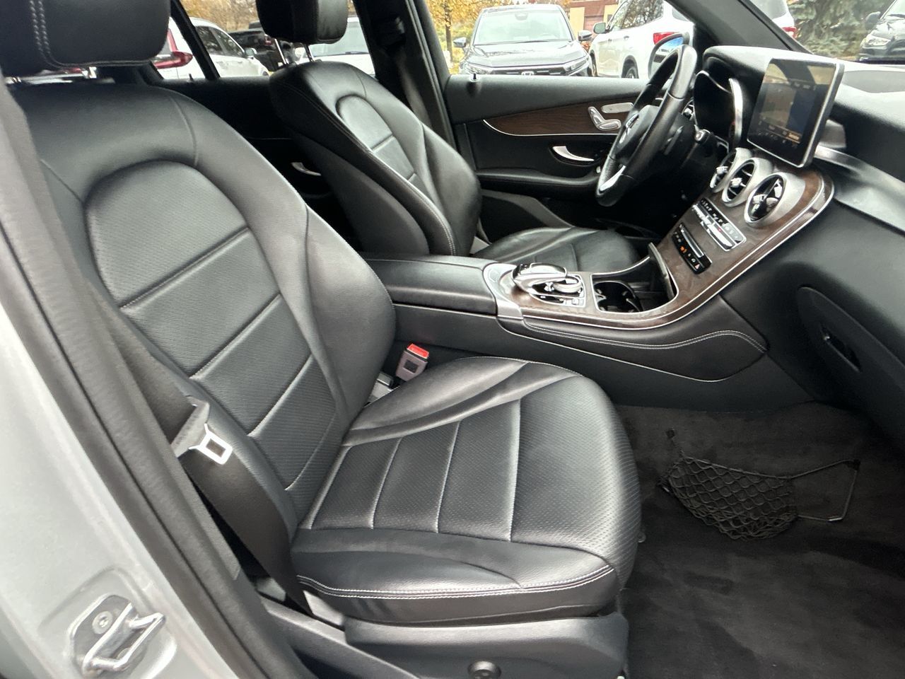 2018 Mercedes-Benz GLC300