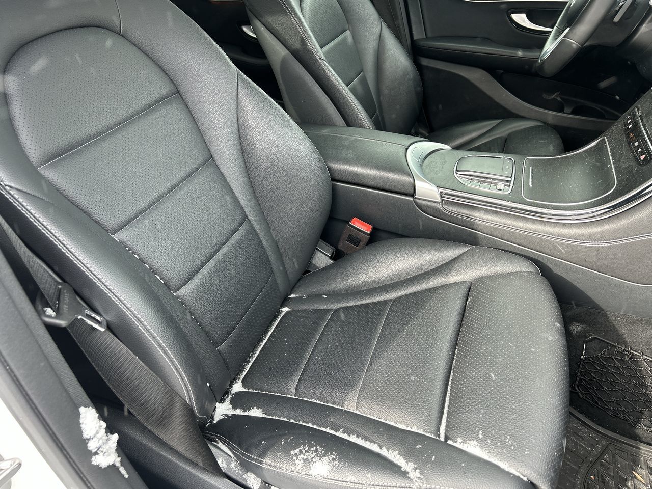 2020 Mercedes-Benz GLC300