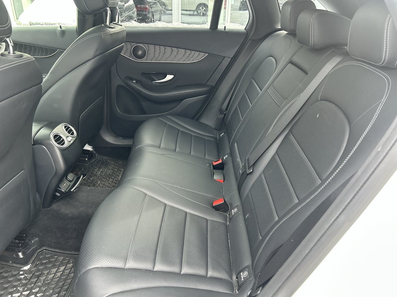 2020 Mercedes-Benz GLC300