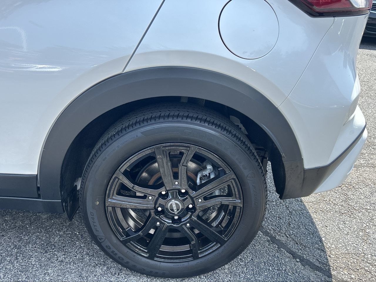 2023 Nissan Kicks in Oakville, Ontario