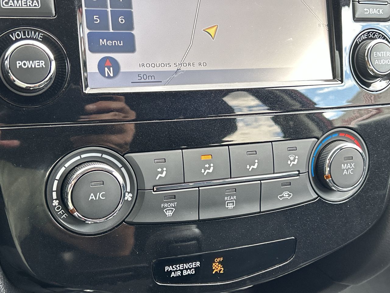 2016 Nissan Rogue in Oakville, Ontario