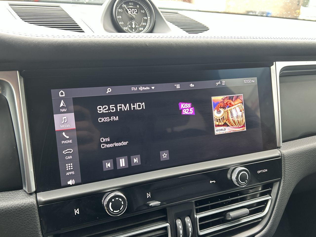 Porsche Macan  2023 à Oakville, Ontario