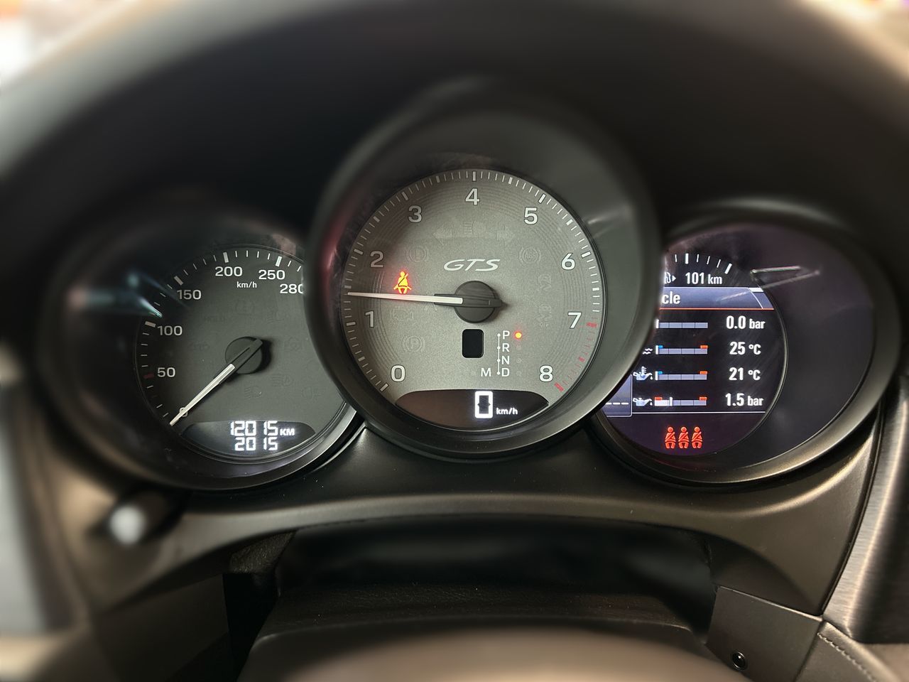 Porsche Macan  2024 à Oakville, Ontario