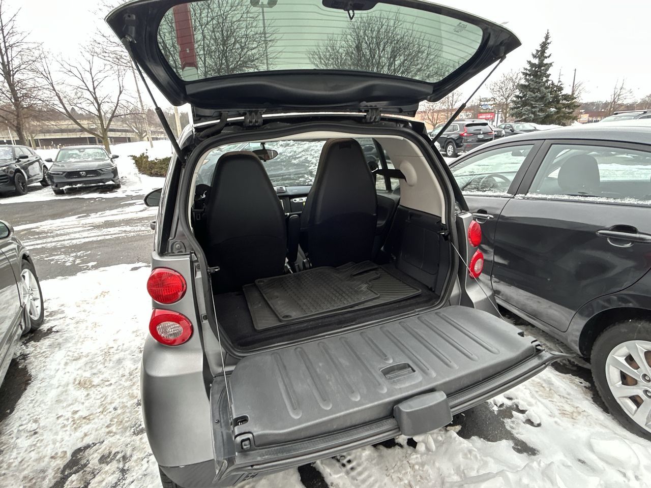 smart fortwo  2013 à Oakville, Ontario