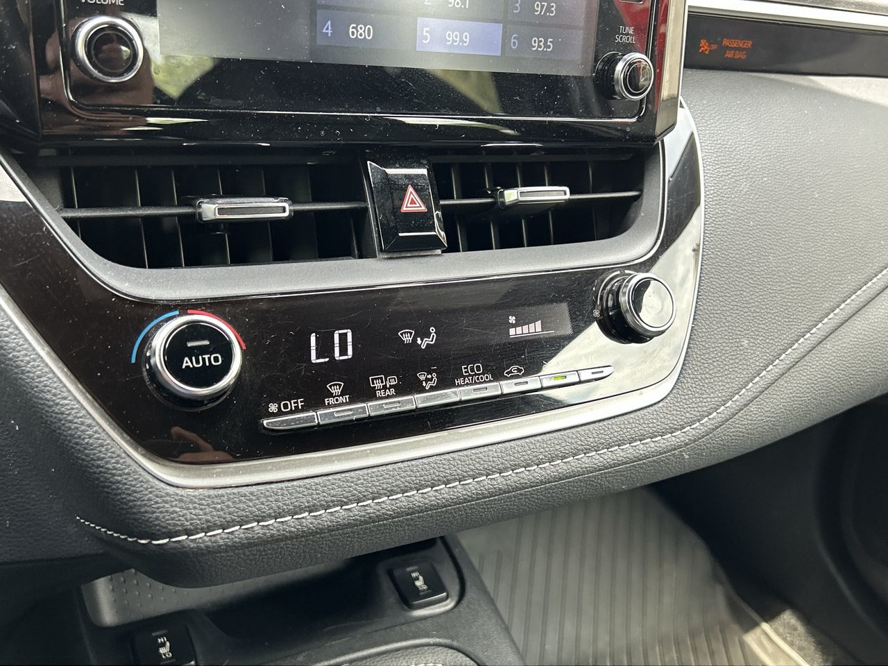 2019 Toyota Corolla in Oakville, Ontario