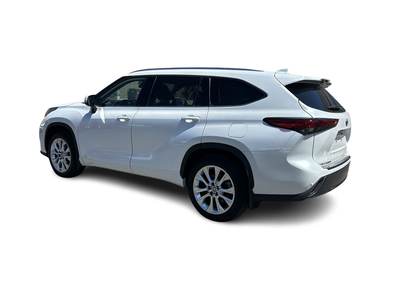 2023 Toyota Highlander hybrid in Oakville, Ontario