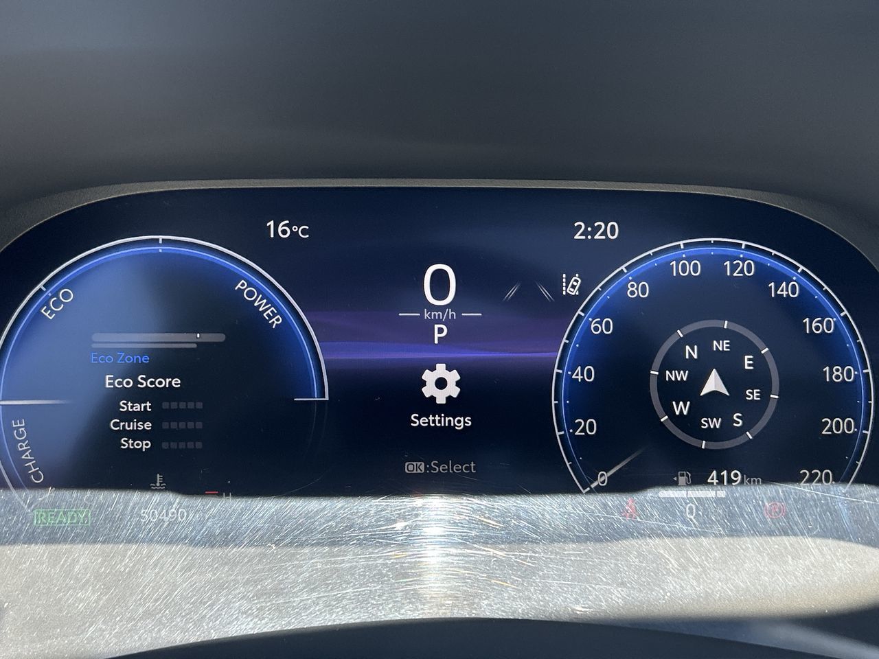 2023 Toyota Highlander hybrid in Oakville, Ontario