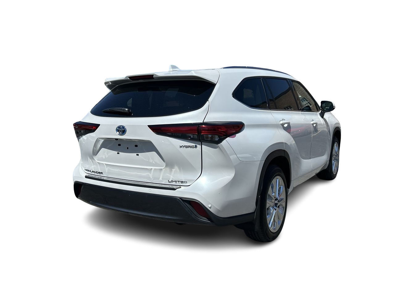 2023 Toyota Highlander hybrid in Oakville, Ontario