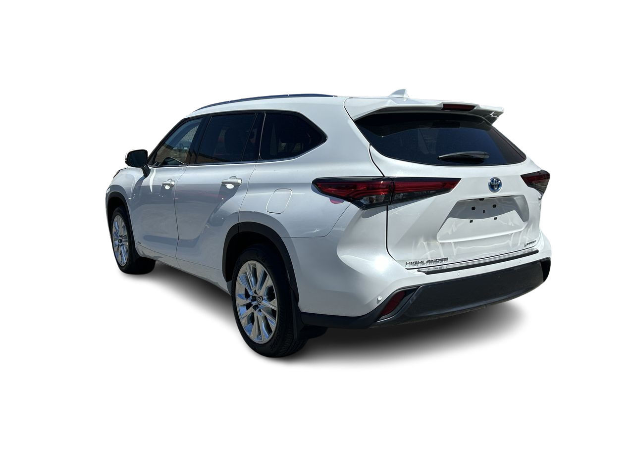 2023 Toyota Highlander hybrid in Oakville, Ontario