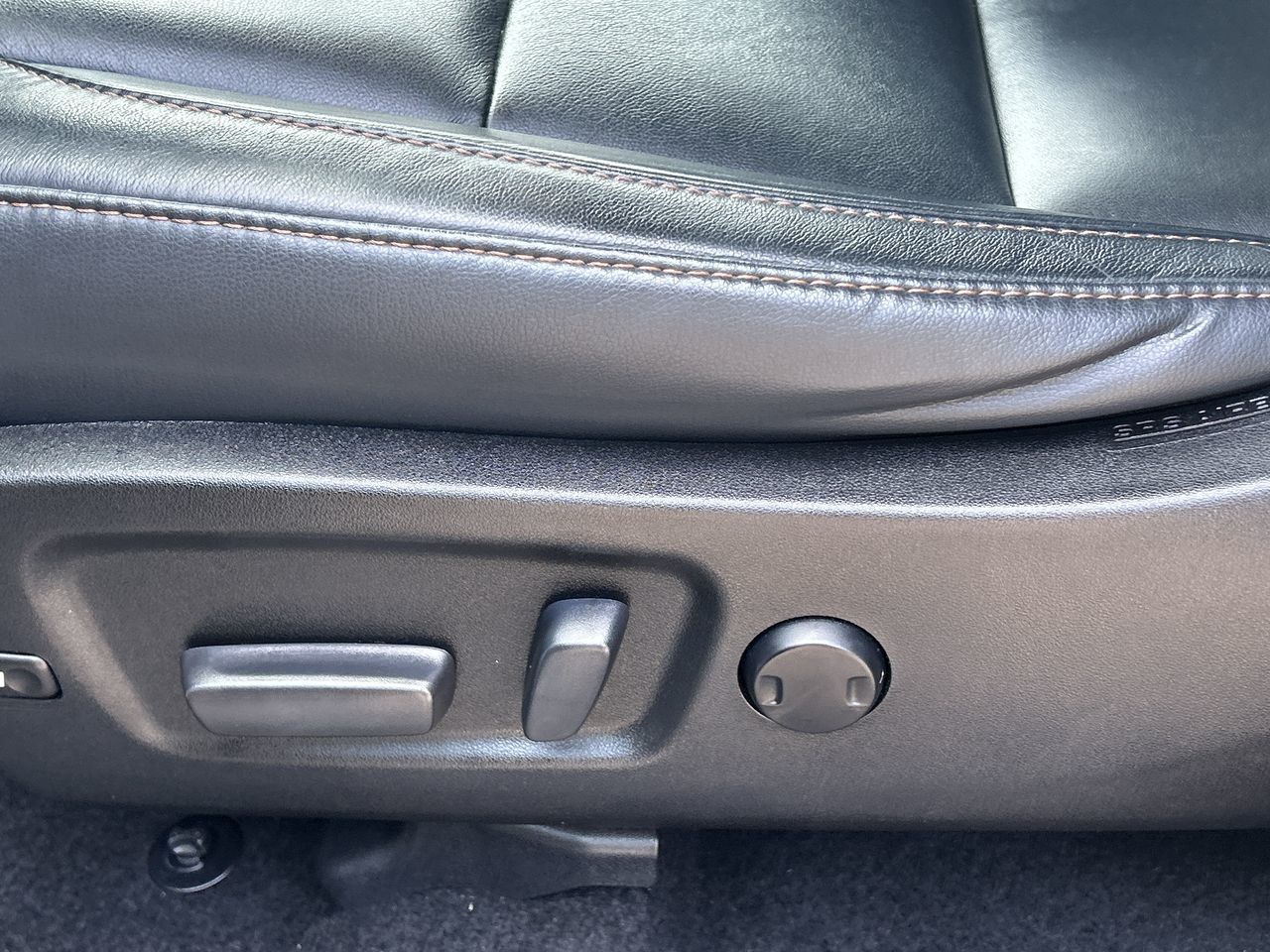 2016 Toyota Highlander in Oakville, Ontario