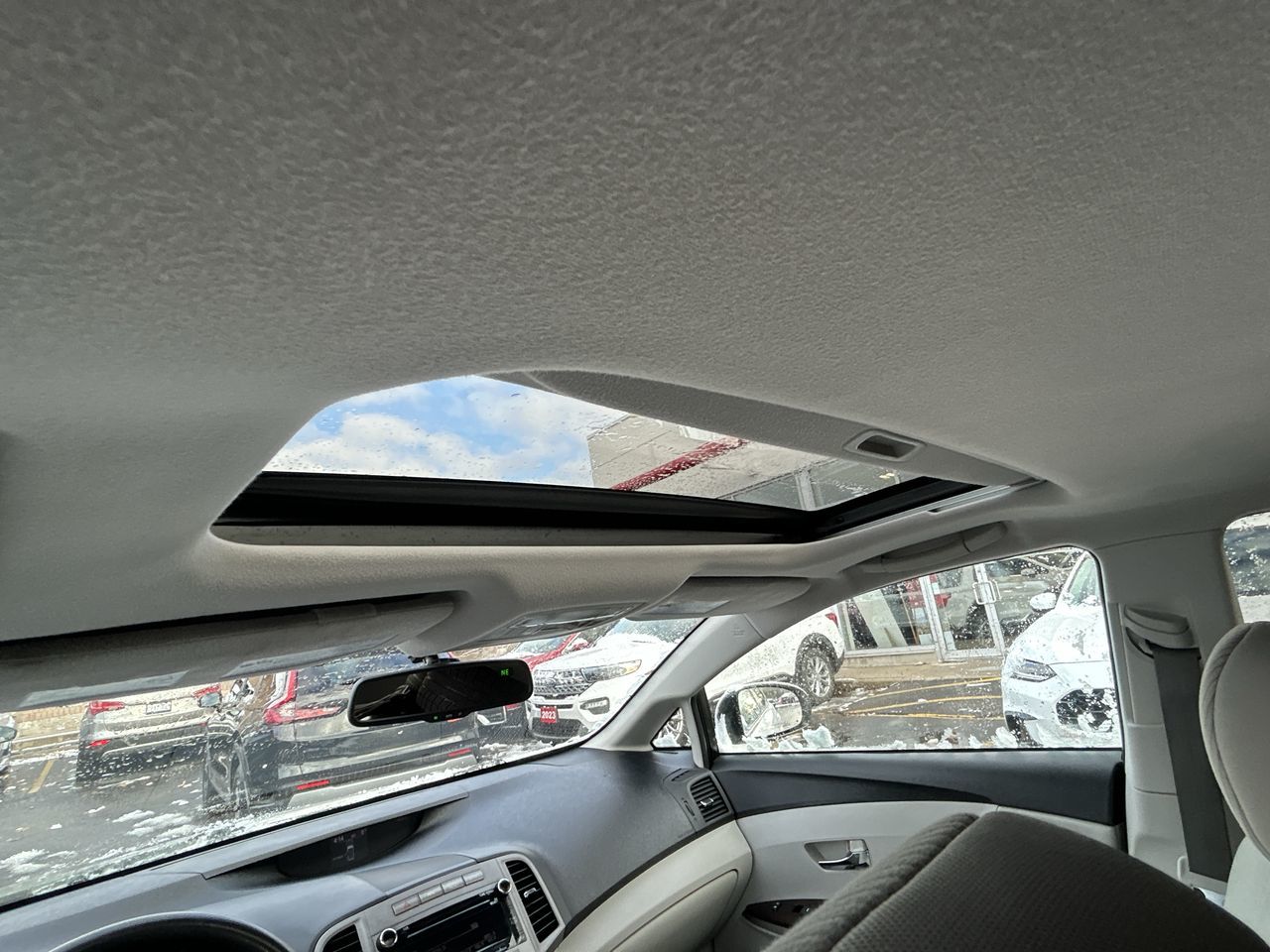 2010 Toyota Venza in Oakville, Ontario