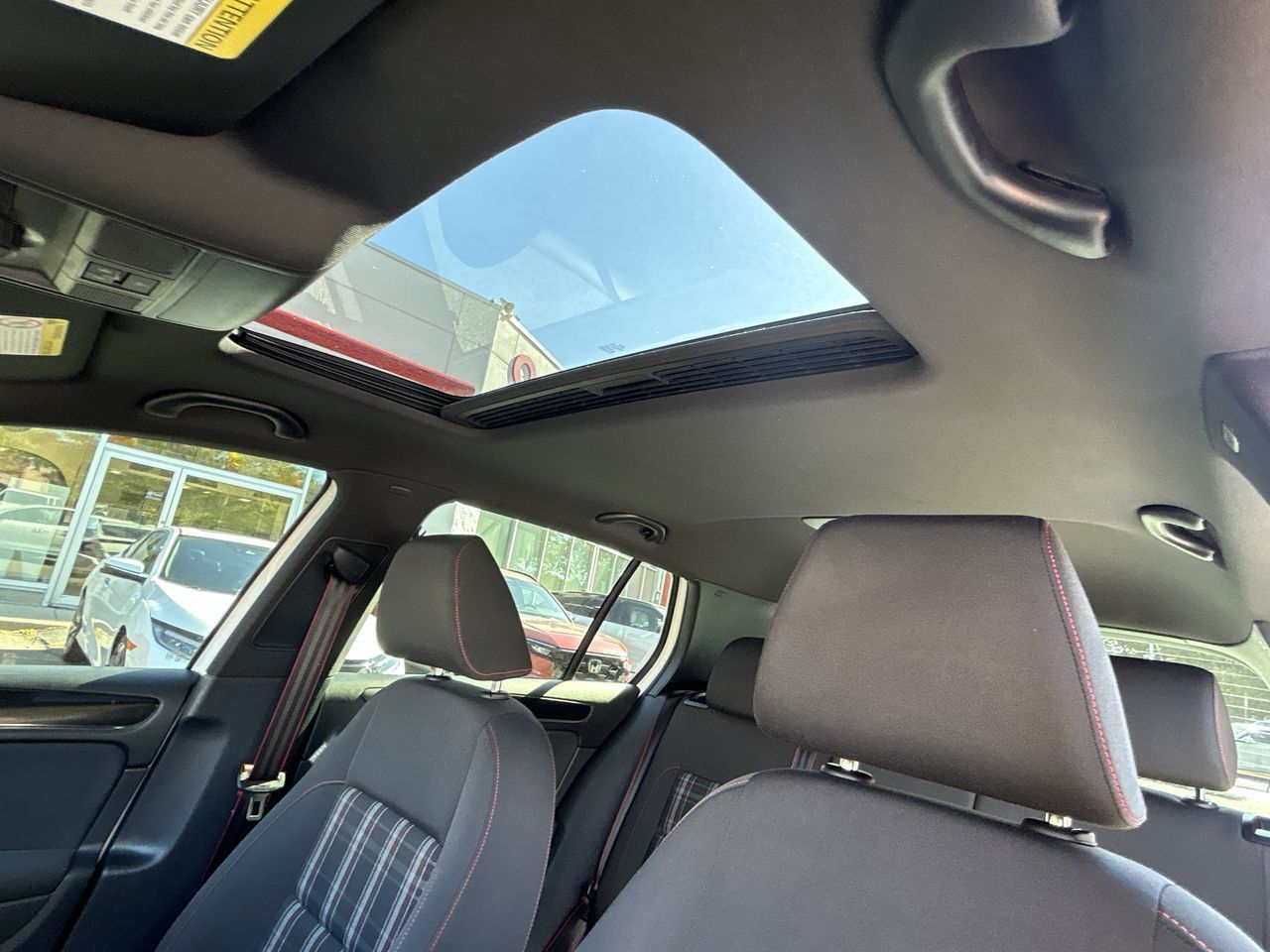 2013 Volkswagen Golf in Oakville, Ontario