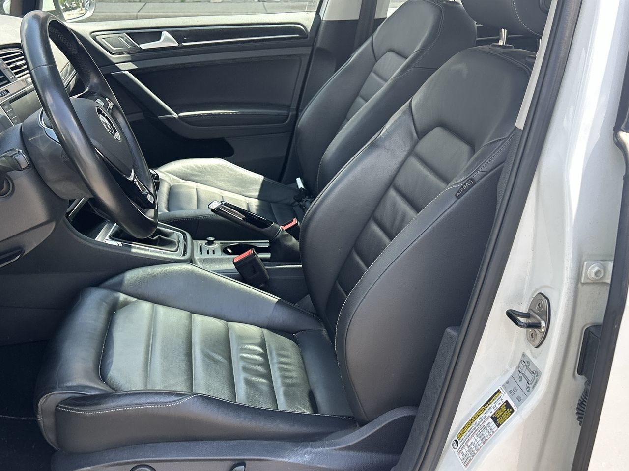 2016 Volkswagen Golf in Oakville, Ontario