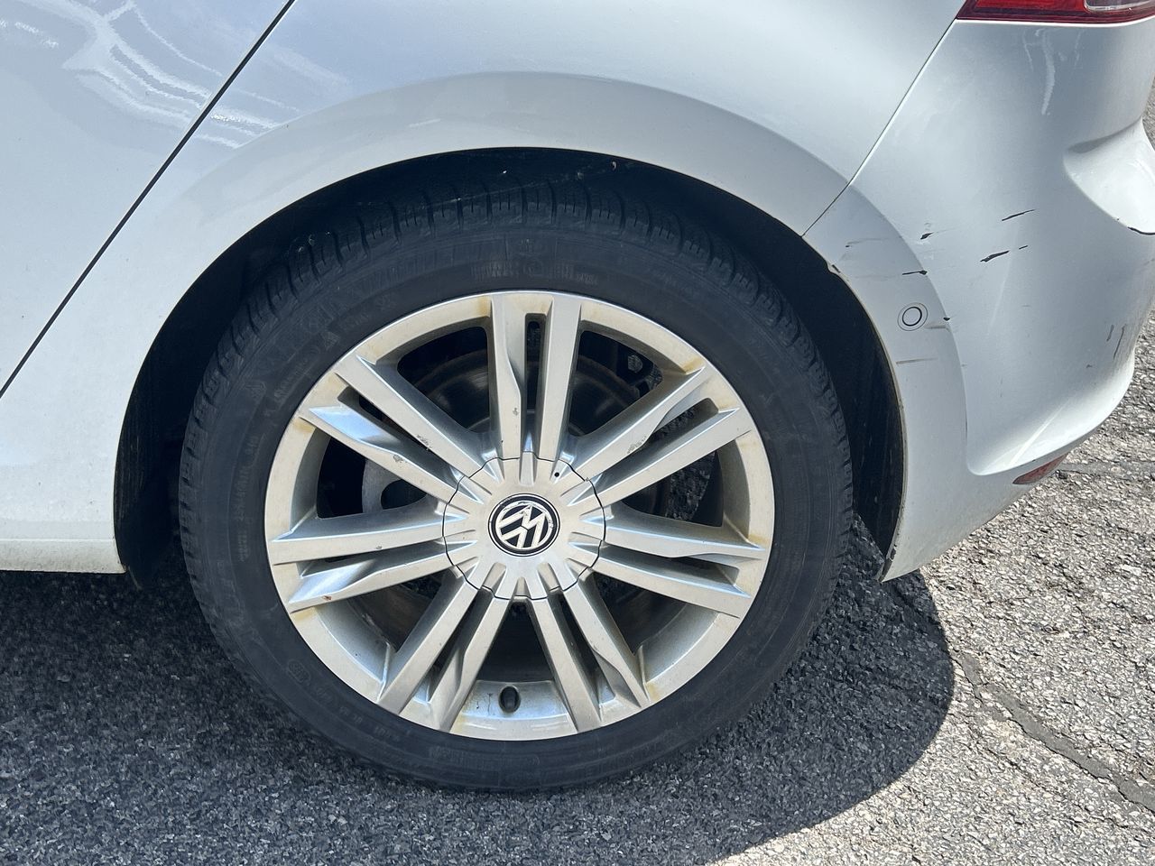 2016 Volkswagen Golf in Oakville, Ontario