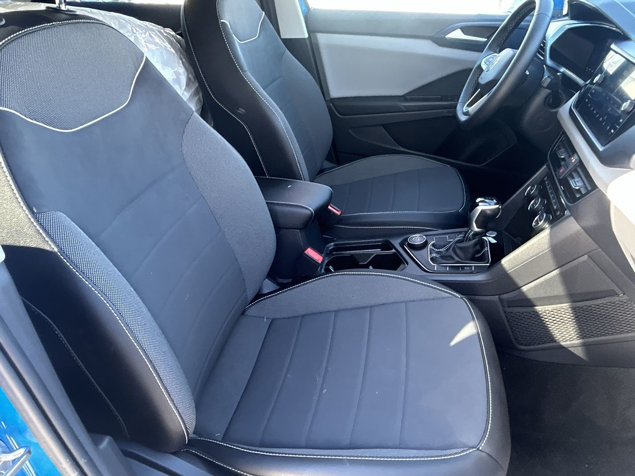 2023 Volkswagen Taos