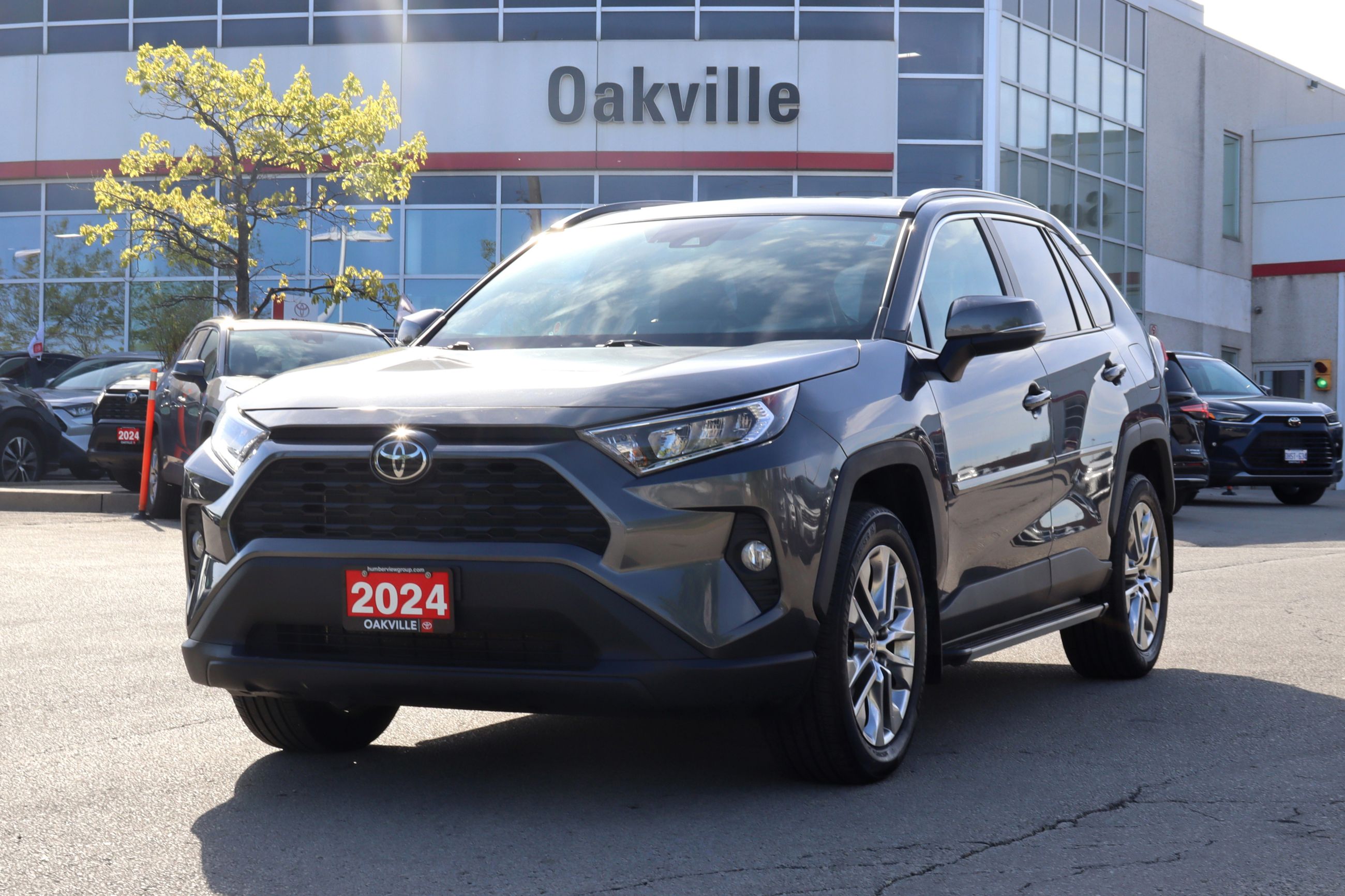 2021 Toyota RAV4 XLE AWD | Low KM | Dealership Serviced