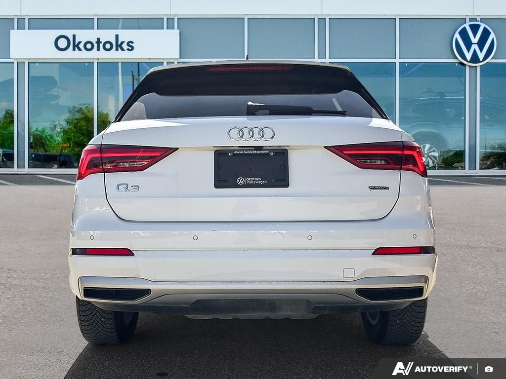 Photo 2025 Audi Q3 BASE #5