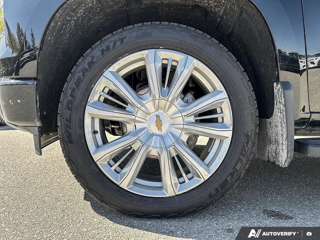 Photo 2022 Chevrolet Silverado 1500 High Country #5