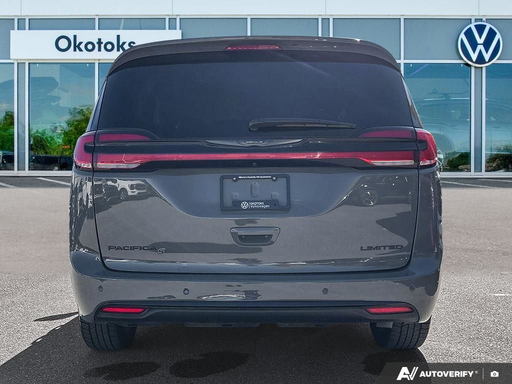 Photo 2025 Chrysler Pacifica Limited #5