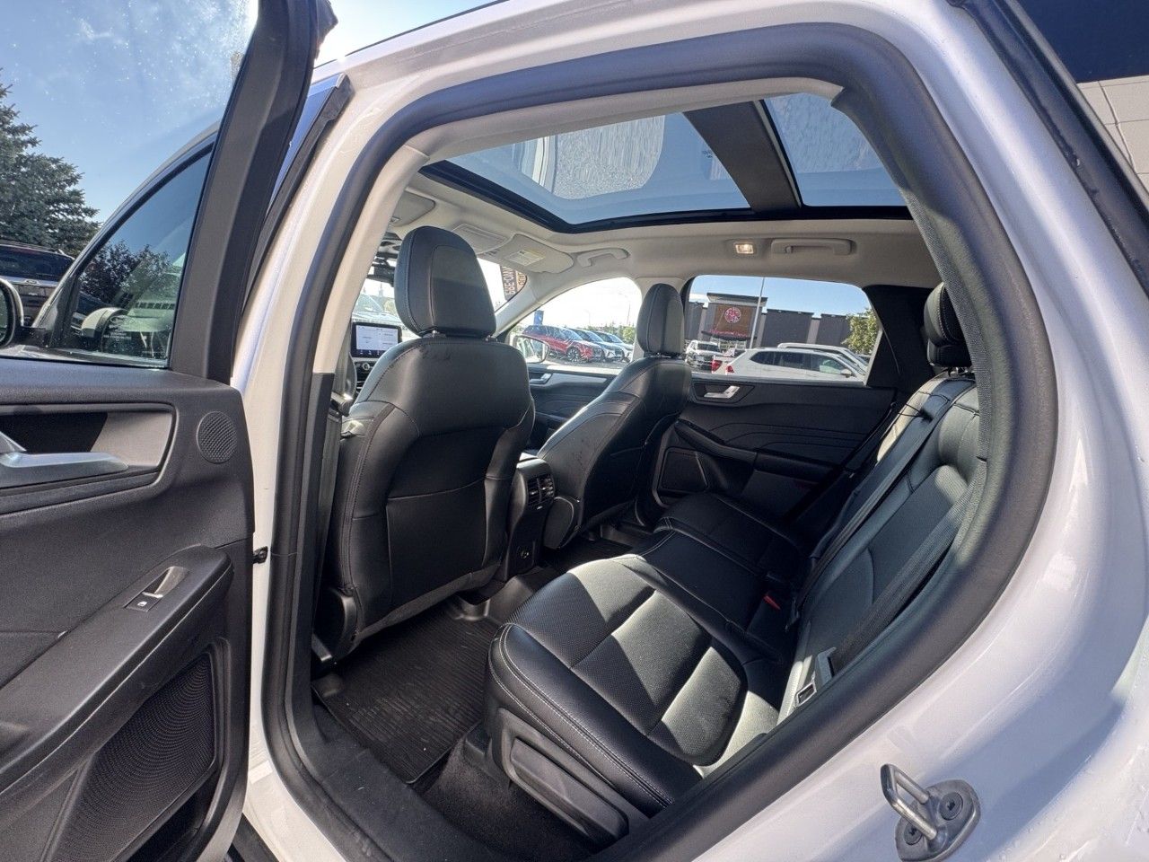 Photo 2022 Ford Escape SEL Hybrid AWD #6