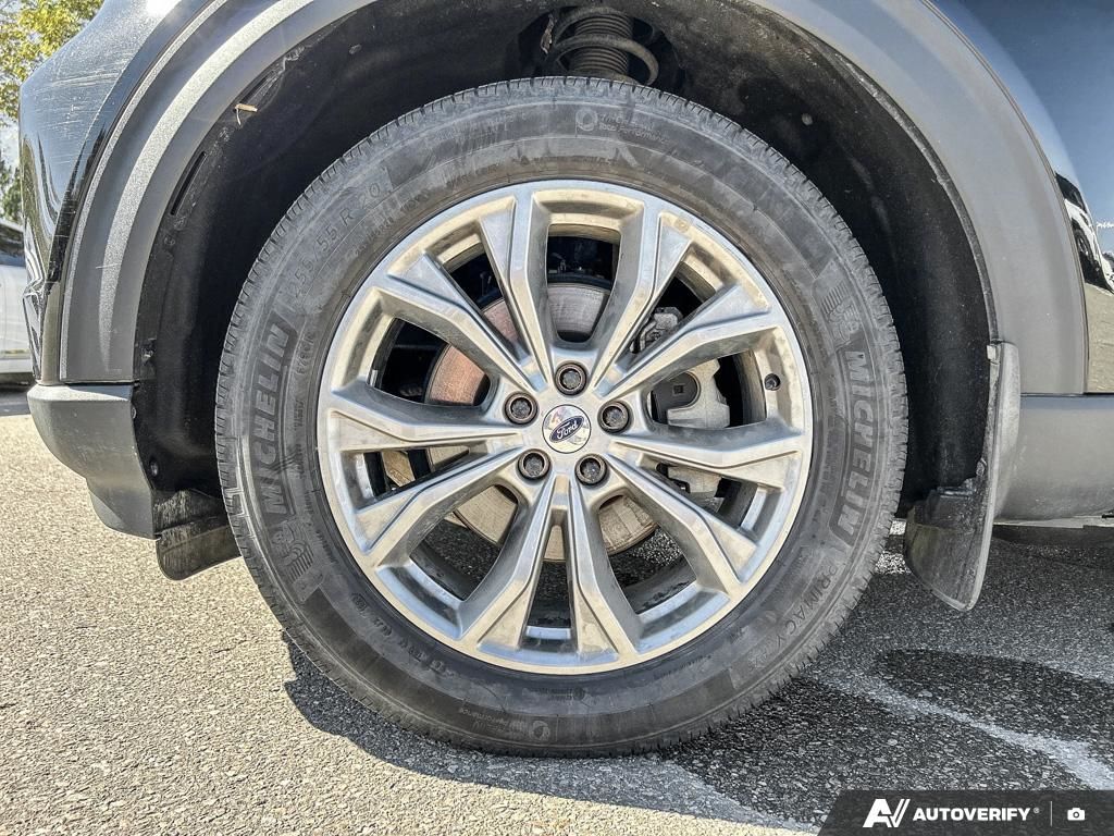 Photo 2023 Ford Explorer XLT #6