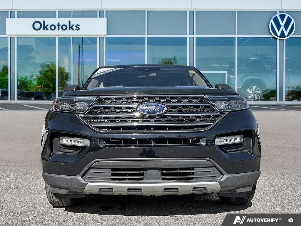 Photo 2023 Ford Explorer XLT #2