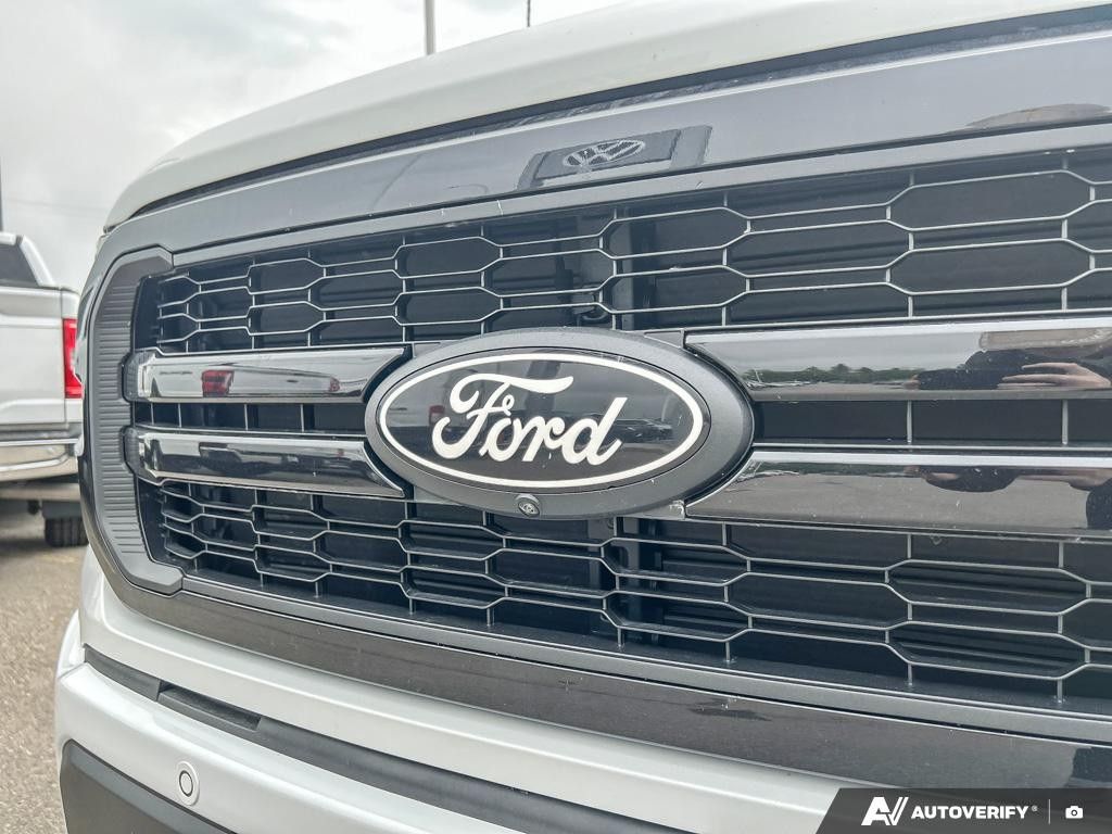 Photo 2024 Ford F-150 LARIAT 4WD SuperCrew 5.5' Box #6