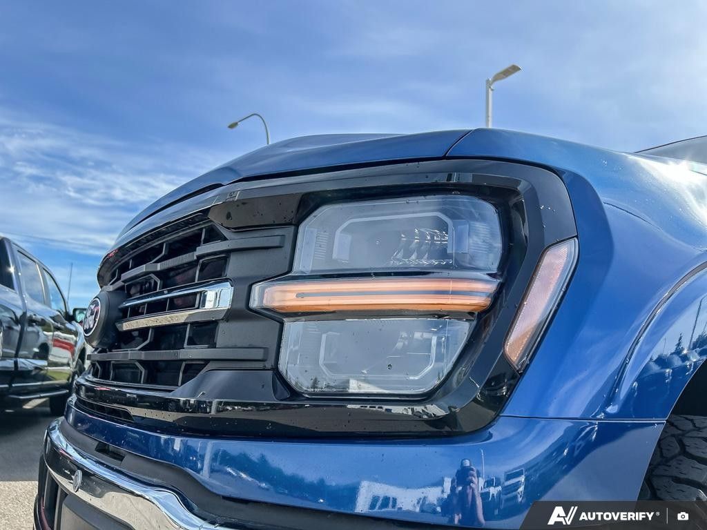 Photo 2024 Ford F-150 XLT 4WD SuperCrew 5.5' Box #8