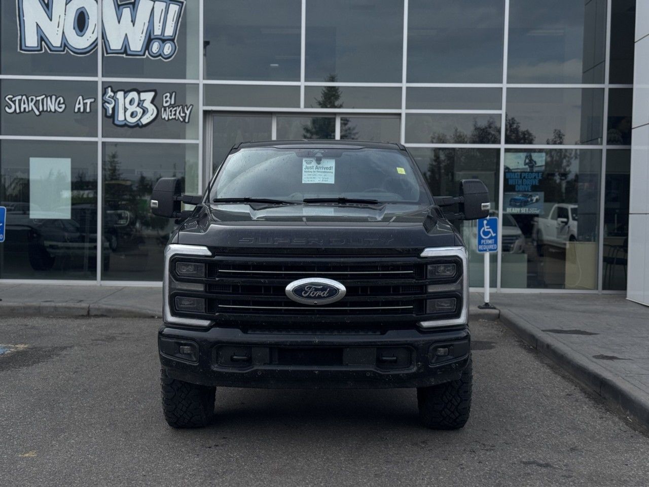 Photo 2025 Ford Super Duty F-350 SRW Platinum 4WD Crew Cab 6.75' Box #2