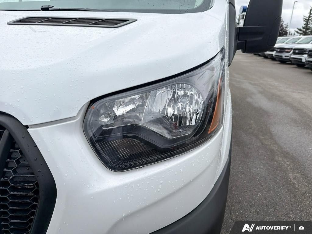 Photo 2025 Ford Transit Cargo Van T-250 148 Low Rf 9070 GVWR RWD #8